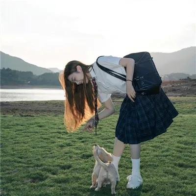 刚分手，被姐姐拉去相亲